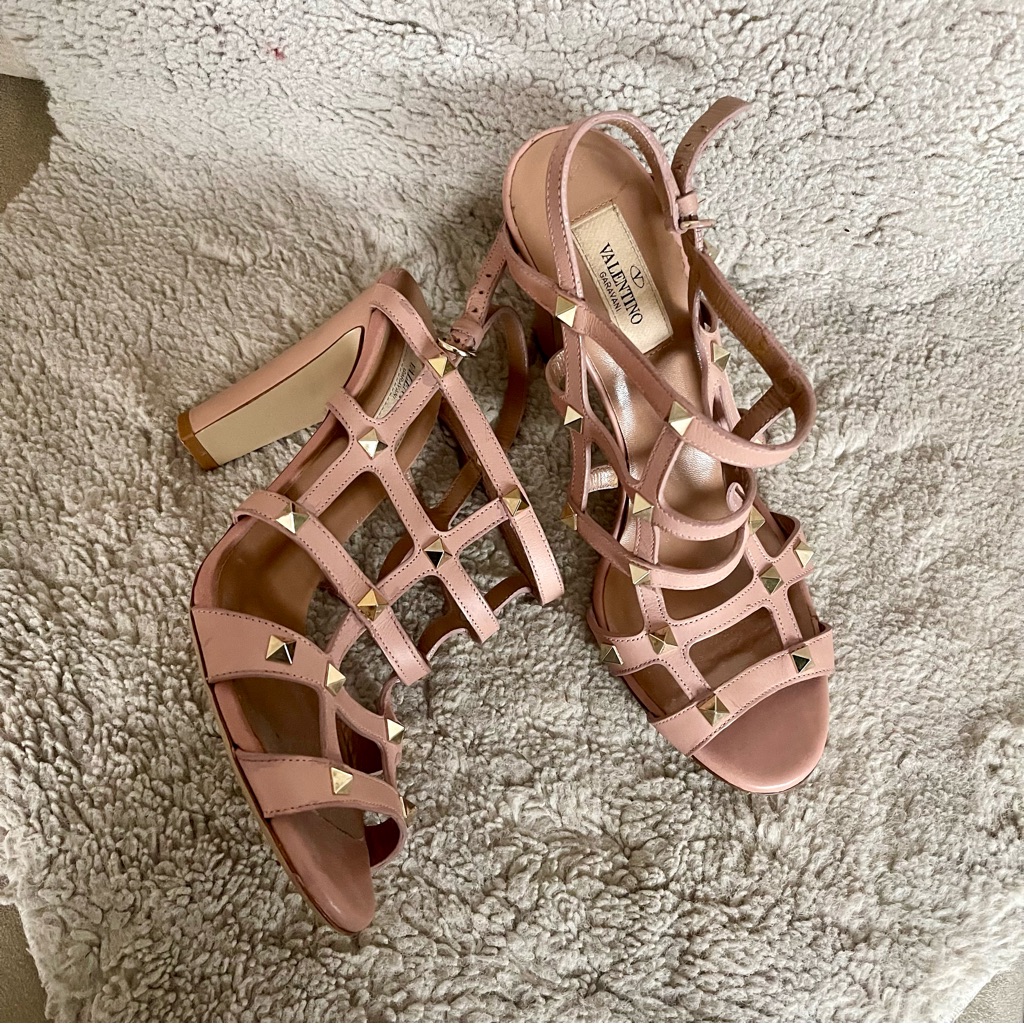 Valentino Rockstud Cage Blush Pink Studded Round Toe Sandals
